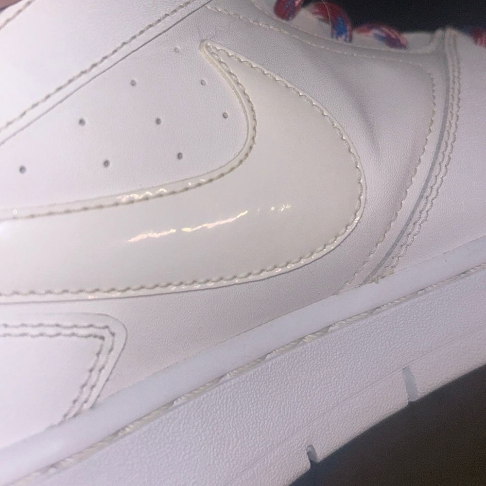 THE NIKE SB DUNK LOW "TRIPLE WHITE" - Picture 10 of 12